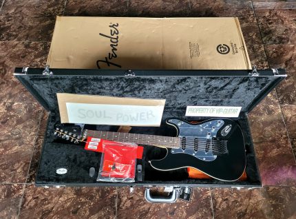 FENDER TOM MORELLO STRATOCASTER