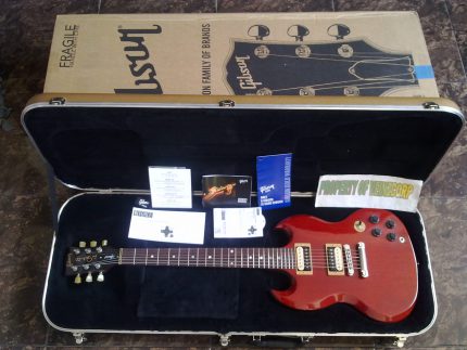 GIBSON USA SG SPECIAL 2015 CHERRY WITH G FORCE TUNER