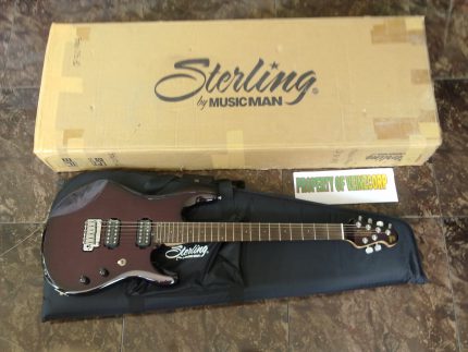 STERLING BY MUSIC MAN JP 50