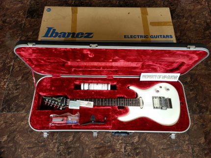 IBANEZ PRESTIGE JAPAN JS 2400 WH JOE SATRIANI