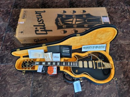 GIBSON CUSTOM SHOP USA LES PAUL BLACK BEAUTY 1957 HISTORIC VOS 3 PICKUPS WITH BIGSBY S/N 751512