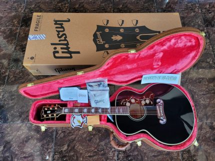 GIBSON MONTANA CUSTOM SHOP USA SJ 200 ELVIS PRESLEY EBONY