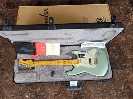 FENDER USA AMERICAN PROFESSIONAL II STRATOCASTER HSS MYSTIC SURF GREEN MAPLE FRETBOARD