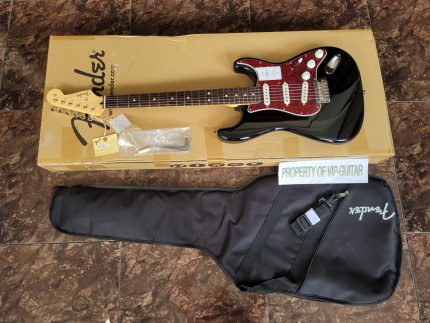 FENDER JAPAN HYBRID II STRATOCASTER BLACK ROSEWOOD FRETBOARD