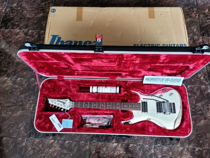 IBANEZ PRESTIGE JAPAN JS 3CR CHROME BOY JOE SATRIANI SIGNATURE