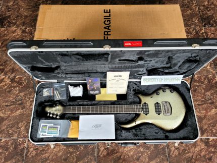 MUSIC MAN USA MAJESTY BFR BALL FAMILY RESERVE AUTOGRAPHED BY JOHN PETRUCCI CHARRED SILVER S/N M08193