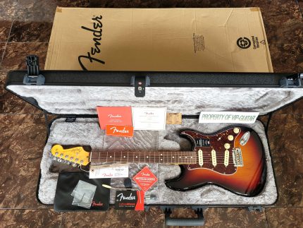 FENDER USA AMERICAN PROFESSIONAL II LIMITED EDITION STRATOCASTER SUNBURST ROSEWOOD FRETBOARD