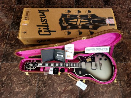 GIBSON CUSTOM SHOP USA LES PAUL CUSTOM SILVERBURST