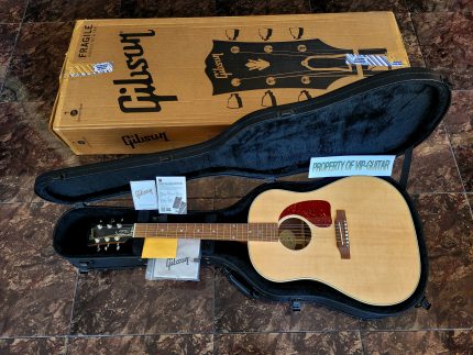 GIBSON MONTANA USA J 45 STUDIO WALNUT
