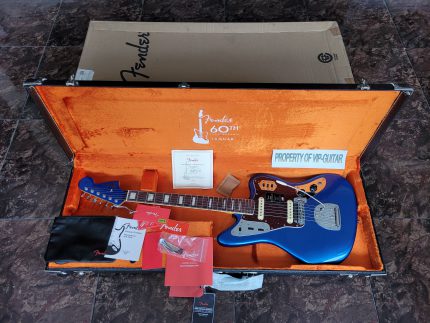 FENDER USA 60 TH ANNIVERSARY JAGUAR MYSTIC LAKE PLACID BLUE S/N V2106518A